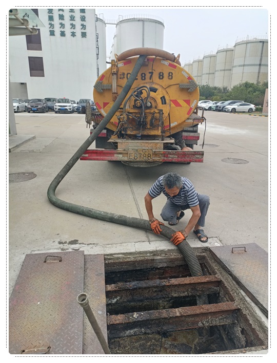 甘德隔油池清掏