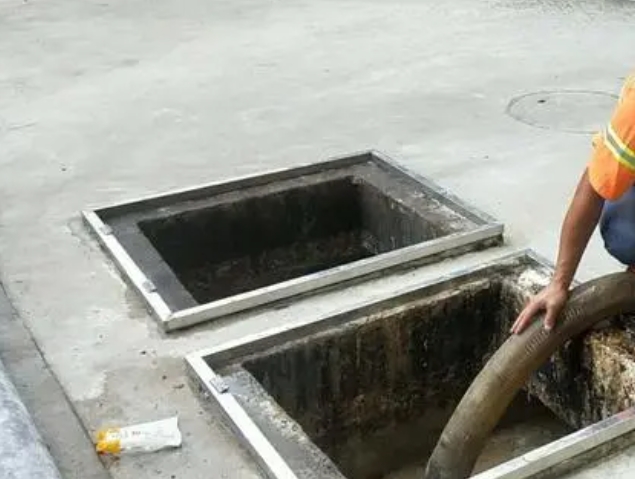 甘德化粪池清理